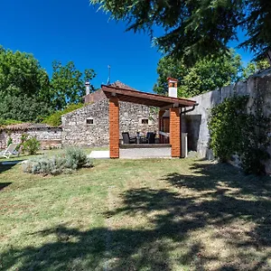https://villa-gardenia-kolumbera.in-istria.net